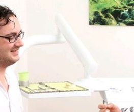 Dr. Adrian Hartmann Bild 7