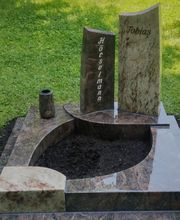 Spangenberg Naturstein - Grabmale Bild 9