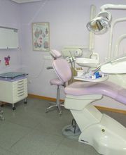 clinica-dental-silvia-equipo-medico-05.jpg