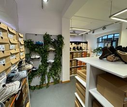 Merrell Store Zürich Bild 3