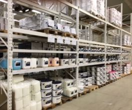 Standortbild Innenraum Lager MEGA eG Schwerin, Großhandel für Maler, Bodenleger und Stuckateure
