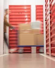 Lager365 ermöglicht eine unkomplizierte Verwaltung von Lagerbuchungen und Mietverträgen über das digitale Kundenportal. Kunden behalten den Überblick über ihre Lagereinheiten und können ihre Mietdauer flexibel anpassen.