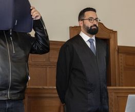 EKH LEGAL | Rechtsanwalt Ehssan Khazaeli Bild 9