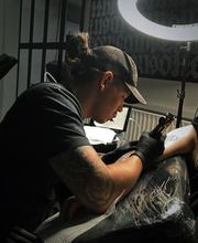 Deep Ink Tattoo Bild 14