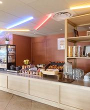 B&B HOTEL Saint-Witz Roissy image 12