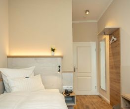 Einzelzimmer 3 zum Garten - Boutique Hotel Rosengarten Hamburg