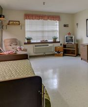 Eureka Nursing Center Rehabilitation & Skilled Nursing image 20