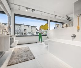 Sanitas Troesch, Küchenausstellung & Badausstellung Gwatt (Thun) Bild 10