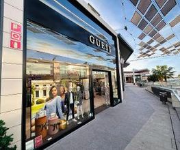 GUESS imagen 2