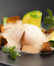 Hôtel Château De Sully image 2