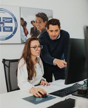 Beratung in der Agentur - DBV Deutsche Beamtenversicherung Joepen & Schmid OHG in Mönchengladbach