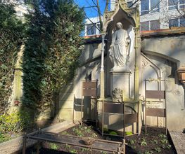 Kath. Friedhof an der Hermanstraße Bild 7