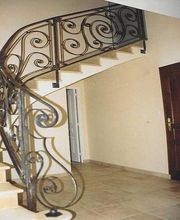 Goujat Bernard image 1