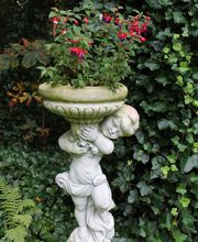 Ein Blick in den Garten des Boutique Hotel Rosengarten Hamburg