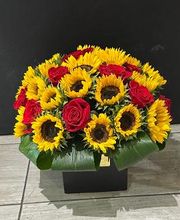 2 Lips Fort Lauderdale Florist & Flower Delivery image 18