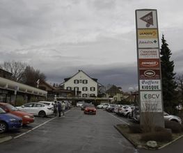 direction-à-la-pharmacie-amavita-savigny
