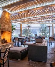 The Fifth: Fireside Patio and Bar image 17