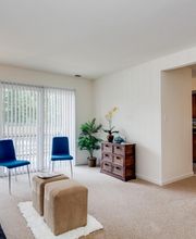 Conway Garden Apartments image 18