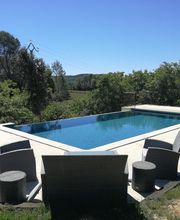 M.T.H Piscines Salernes image 1