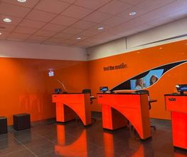 SIXT Autovermietung Berlin Tempelhof Bild 3