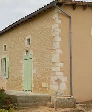 Façade Sud Charente image 1