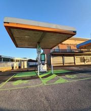 IPLANET Ricarica in sicurezza in modalità ultra fast per tutti i veicoli elettrici.