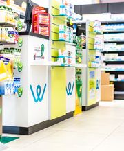 Pharmacie wellpharma Le Paige image 6