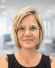 Klein Louise image 1