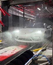 Cross County Car Wash & Express Lube image 12