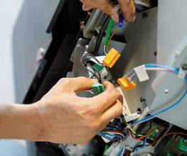 Velay Maintenance image 8