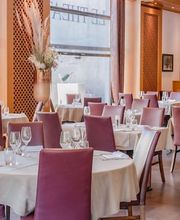 Le Théâtre Restaurant Bild 2