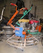 V. L. M.-Vaison Location Materiel SARL image 10