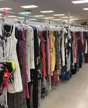 UNIQUE OUTLET THRIFT image 3