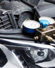 Wir warten die Klimaanlagen aller Marken. Wir empfehlen, eine Klimaanlage alle 2-3 Jahre zu kontrollieren und zu warten.