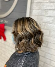 Fantastic Sams Cut & Color image 18