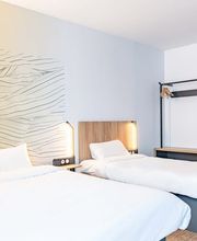 B&B HOTEL Poitiers Aéroport image 6