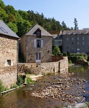 Moulin de Jugon les Lacs image 3