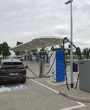 TotalEnergies Charging Station Bild 2