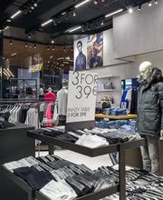 Calvin Klein Jeans immagine 4