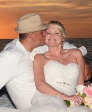 Photography by Lisa E image 1