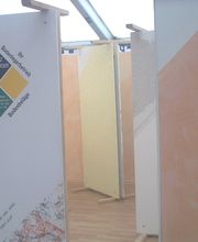 Bei einer Ausstellung