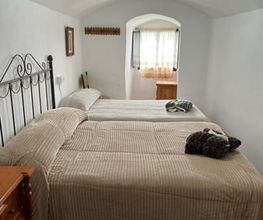 DORMITORIO-2-768x1024.jpg