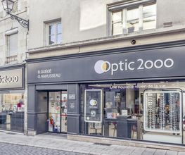 Optic 2000 image 17