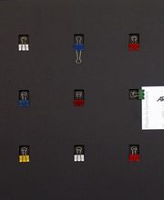 Schwarzes Brett Memobord für kleine Broschüren, auch mit Magnete als Pinnwand zu nutzen.