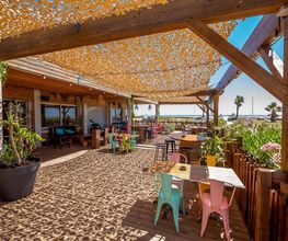 Sunrise Beach Hotel image 6