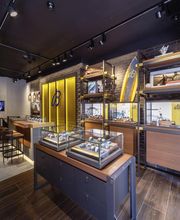 BREITLING BOUTIQUE CANNES image 4