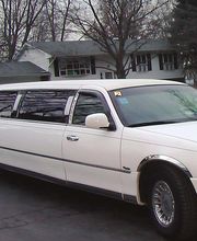 Suburban Limousine image 1