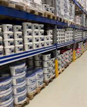 Standortbild Innenraum Lager MEGA eG Lübeck, Großhandel für Maler, Bodenleger und Stuckateure