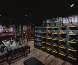 Dr. Martens image 2