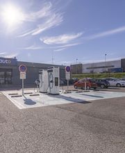EVzen Station de recharge Norauto Villars